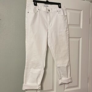 LOFT white crop pants in size 12 with 17” waist and 37” length